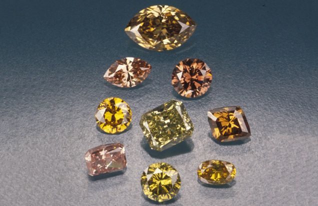 ファンシーカラーダイヤモンド
