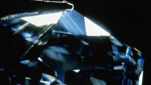 ファンシーカラーダイヤモンド