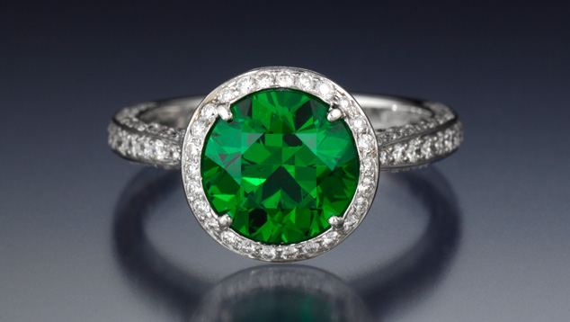 3.20 克拉浓绿榴石柘榴石