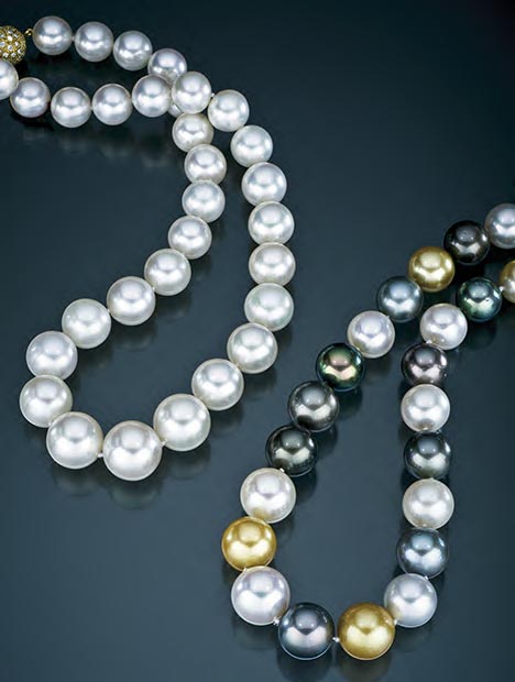 White South Sea Cultured Pearl Strand 