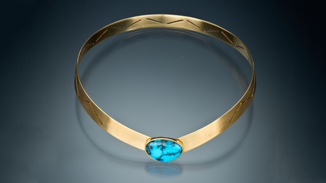 18-karat Gold Collar with Turquoise Cabochon