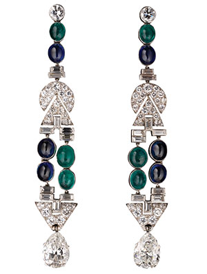 アールデコ調のシャンデリアイヤリング