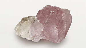 Figure 1. This 37.41 ct rough diamond has distinct pink and colorless zones. Photo by Tebogo Hambira.