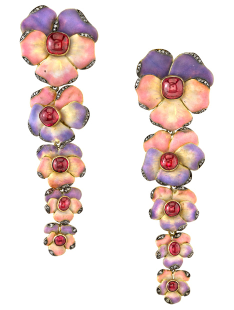 由 Lydia Courteille（莉迪亚·考特利）友情提供