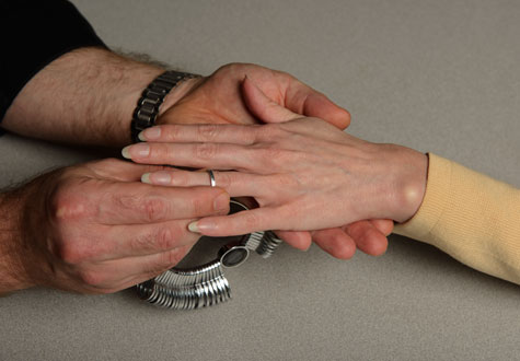 Jewelers’ steel tapered mandrel with a groove 