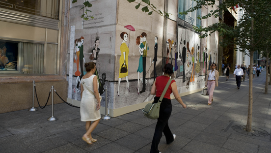 世界で最も魅力的なショッピング街の一つ、五番街に行ってみましょう。